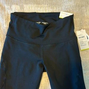 Old navy elevate legging